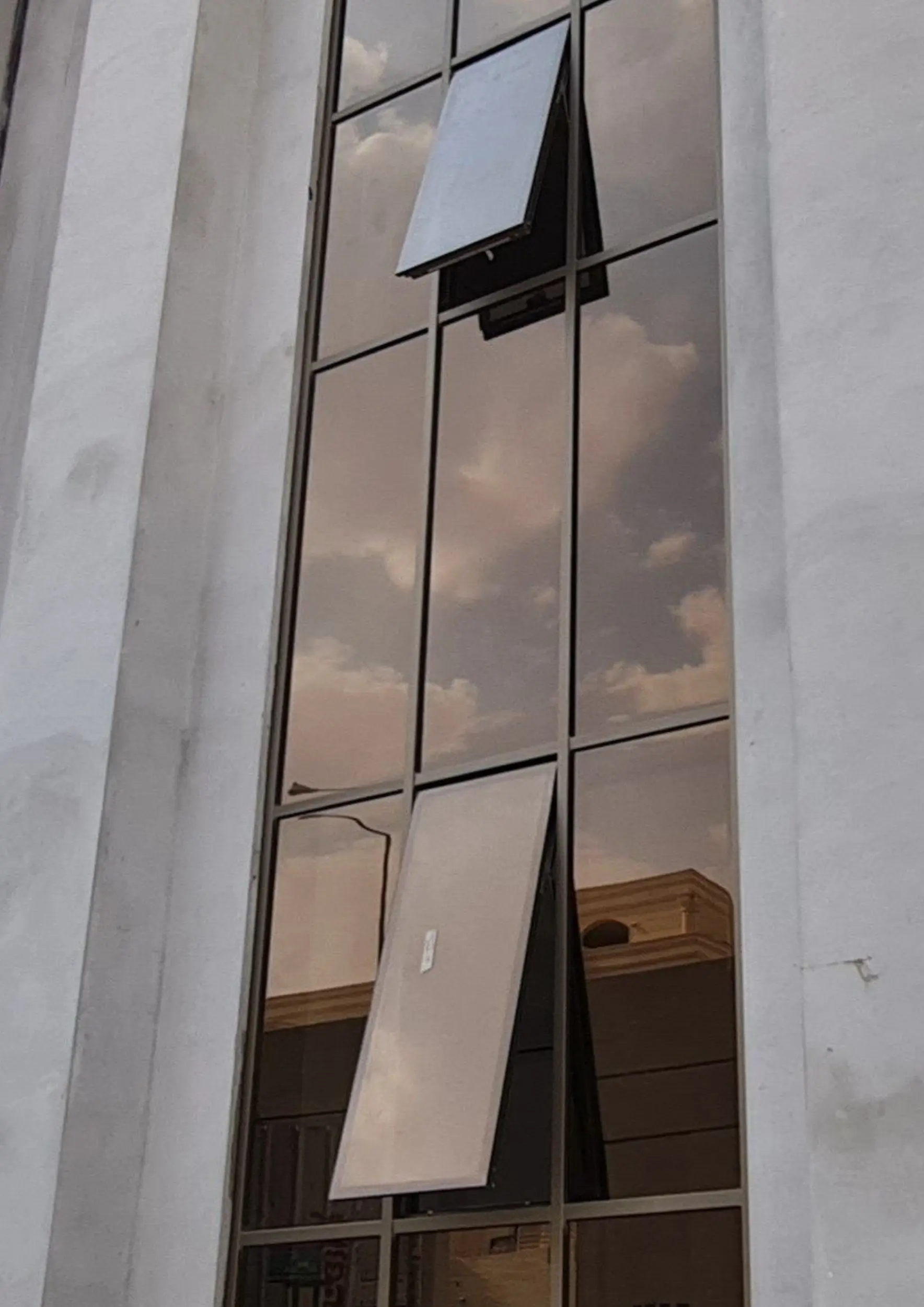 Especialistas en vidrios y aluminio en Lima